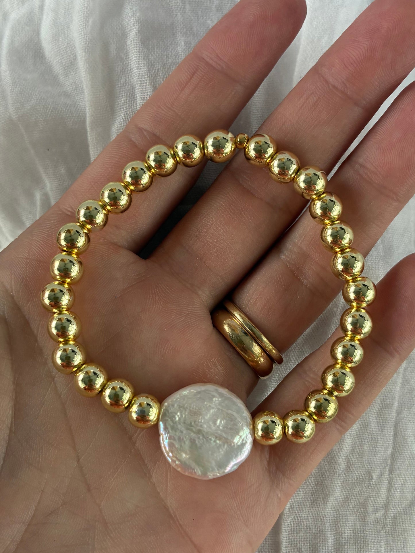 Large Coin Pearl Bracelet