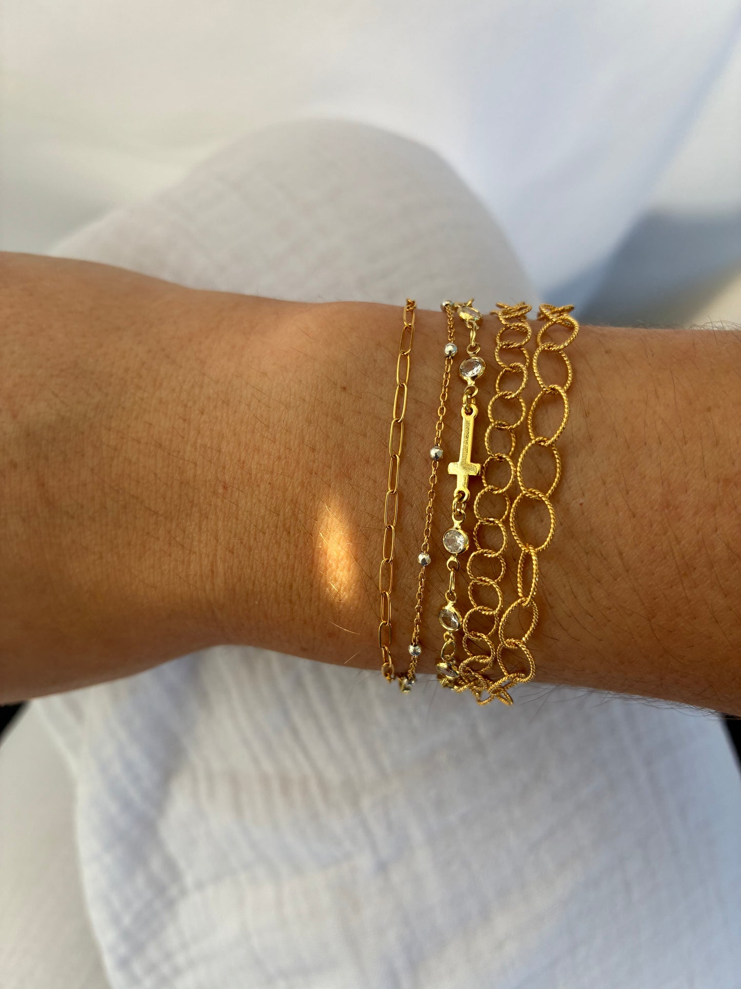 Textured Oval Chain Bracelet