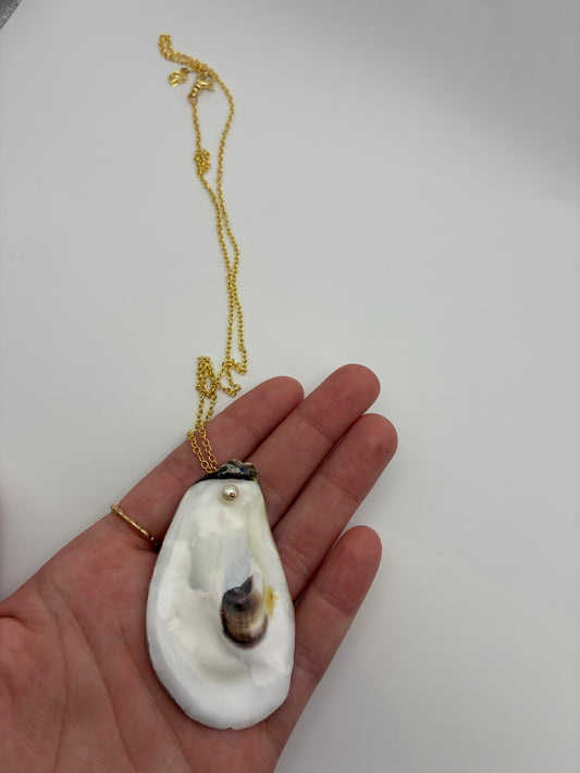 Long Oyster Necklace