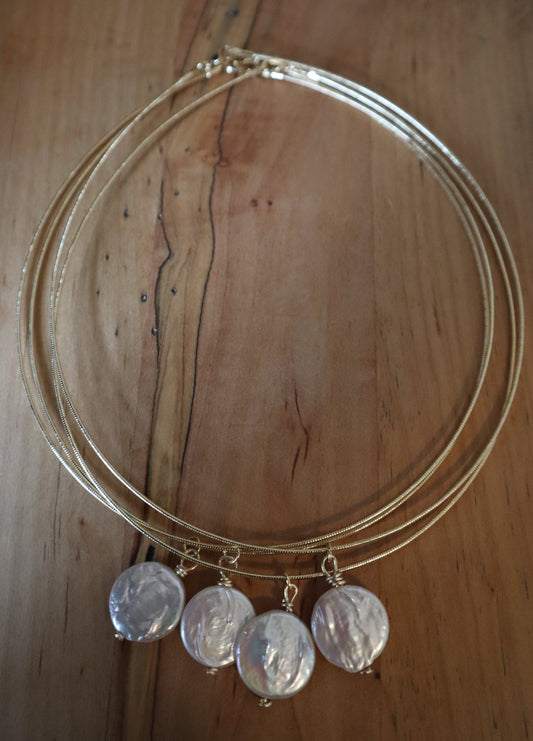 Coin Pearl Choker