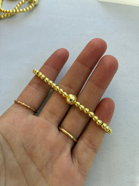 Simple Gold Bracelet with Middle Bead