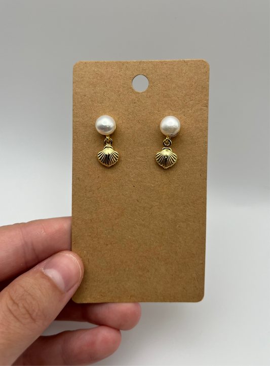 Scallop Earrings with Pearl Settings