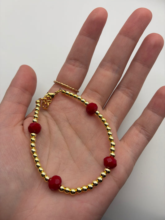 Red & Gold Clasp Bracelet