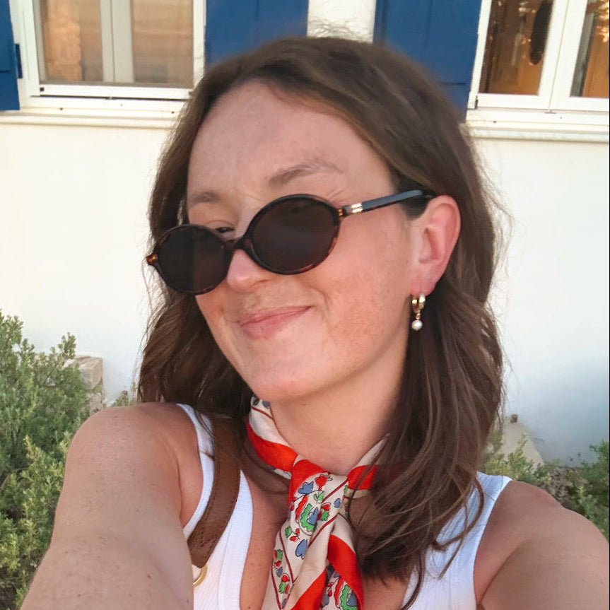 Standard Huggie Hoops with Crinkle Pearl